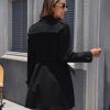 Women's Waterproof Trench Coat Classic Lapel Outerwear Coat with Belt